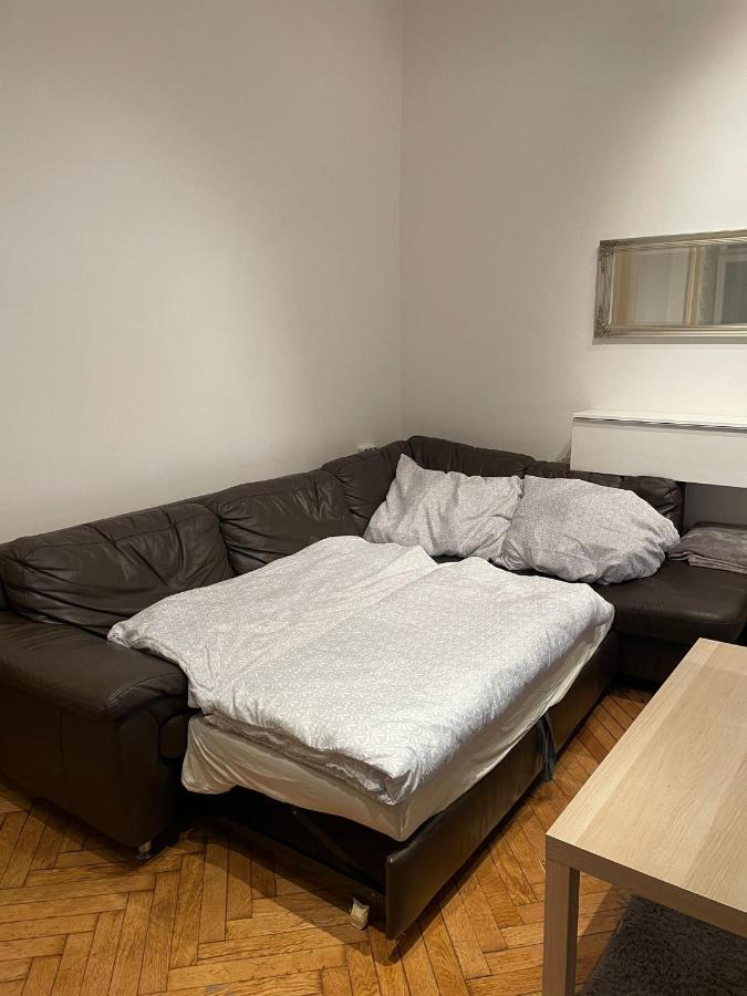 Apartment 1080 Wenen Buitenkant foto